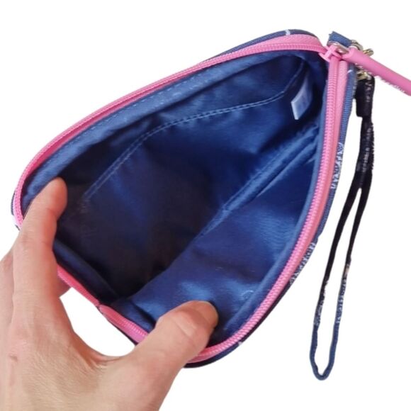 2 Piece Set Vera Bradley Summer Turtle Tote with matching small wristlet - Picture 13 of 14